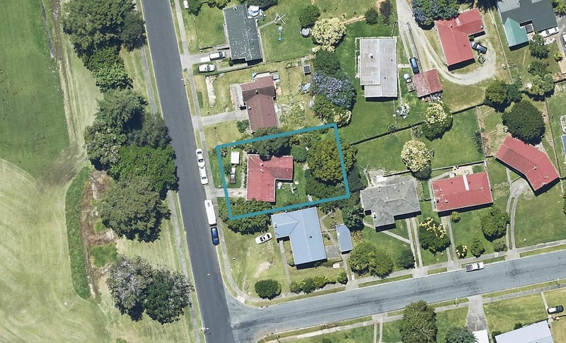6 Arawata Avenue, Welcome Bay, Tauranga - Carousel 1