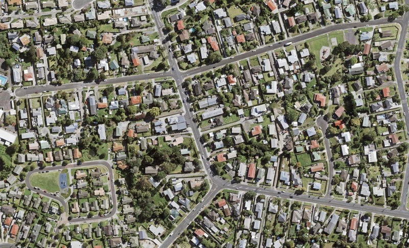 106 View Road, Sunnyvale, Auckland - Carousel 1