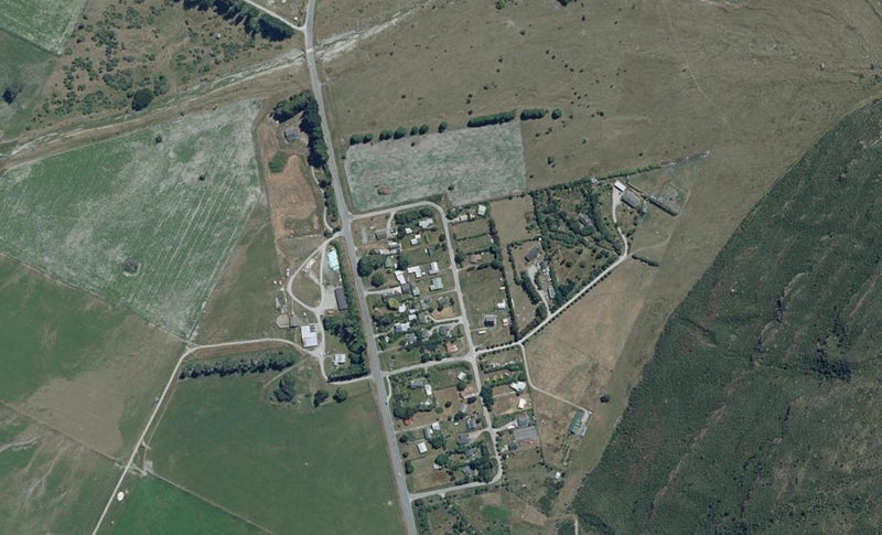 25 Kiwi Street, Makarora, Wānaka - Carousel 1
