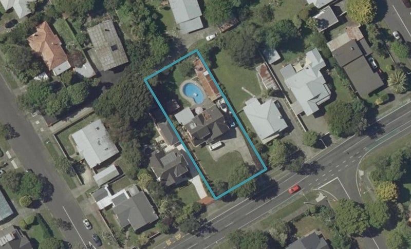 297 College Street, West End, Palmerston North - Carousel 1
