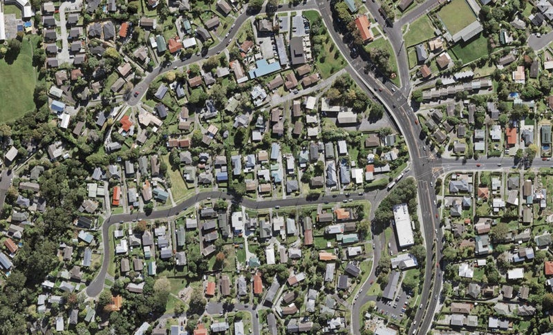2/15 Neal Avenue, Glenfield, Auckland - Carousel 1