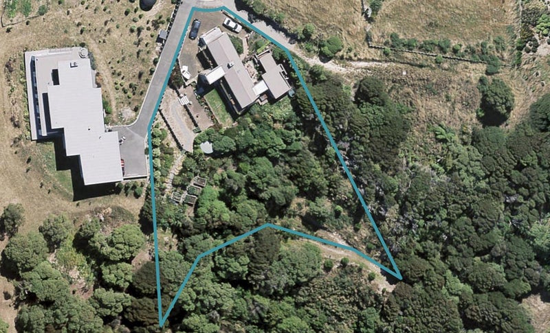 38 Monarch Drive, Robinsons Bay, Akaroa - Carousel 1