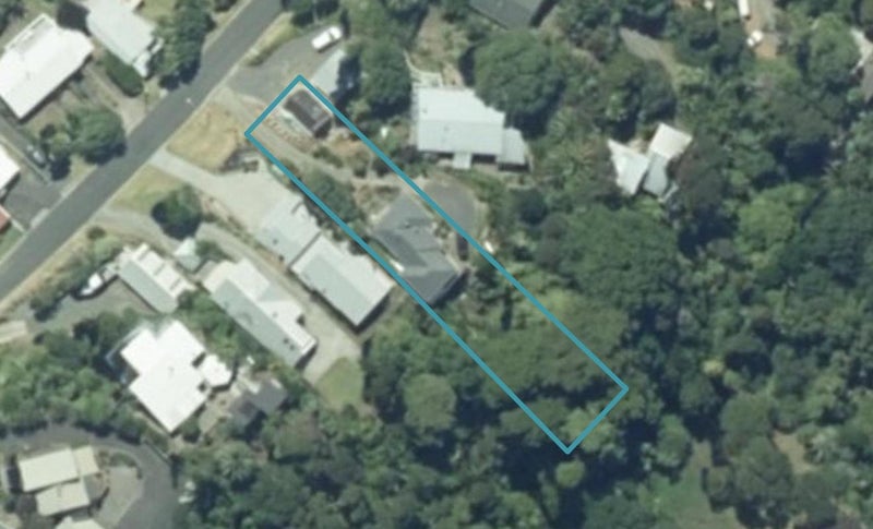 27 Rose Street, Raglan - Carousel 1