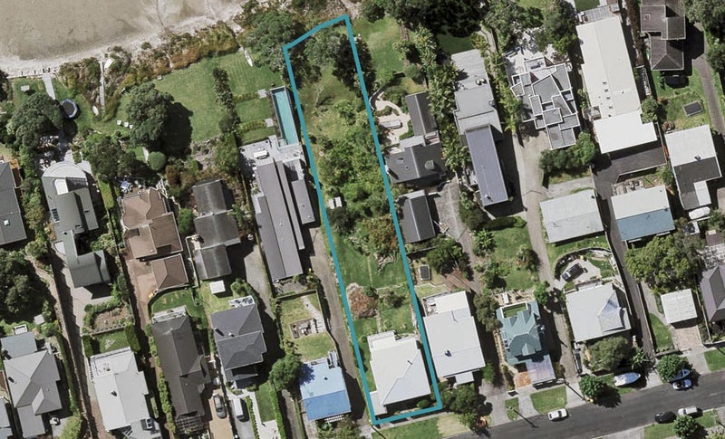 47 Beresford Street, Bayswater, Auckland - Carousel 1