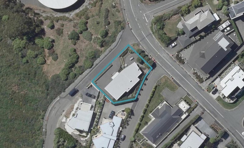 1 Rifleman Lane, Redcliffs, Christchurch - Carousel 1