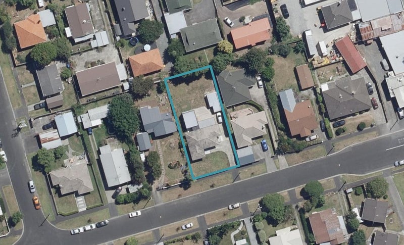 7 Bettina Road, Fairfield, Hamilton - Carousel 1