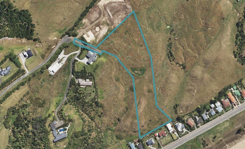 93 Winifred Street, Okitu, Gisborne - Carousel 1
