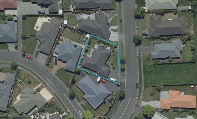 23 Sanctuary Gardens, Shirley, Christchurch - Carousel 1