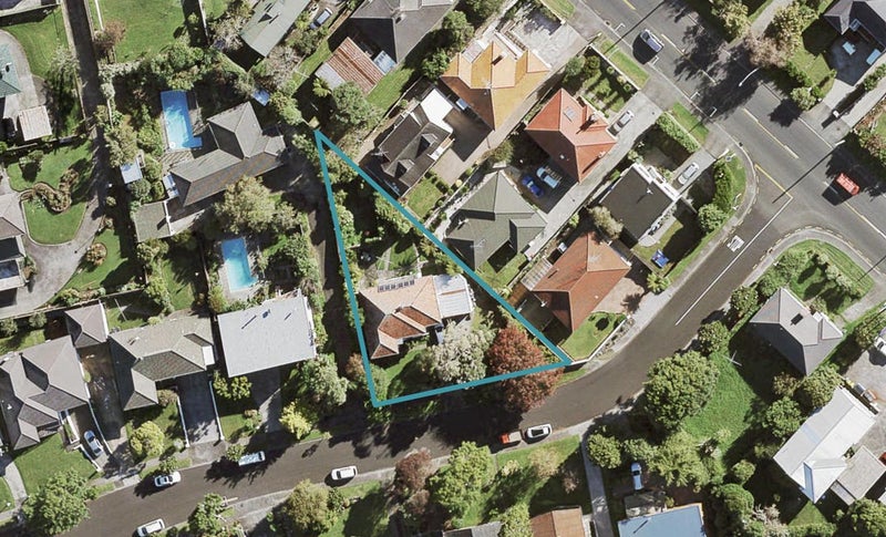3 Tropicana Drive, Mount Roskill, Auckland - Carousel 1