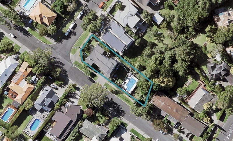 1 Athlone Road, Glendowie, Auckland - Carousel 1