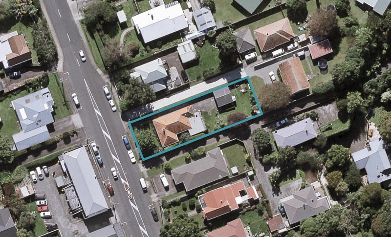 61 Govett Avenue, Frankleigh Park, New Plymouth - Carousel 1
