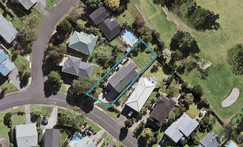 22 Marywil Crescent, Hillcrest, Auckland - Carousel 1