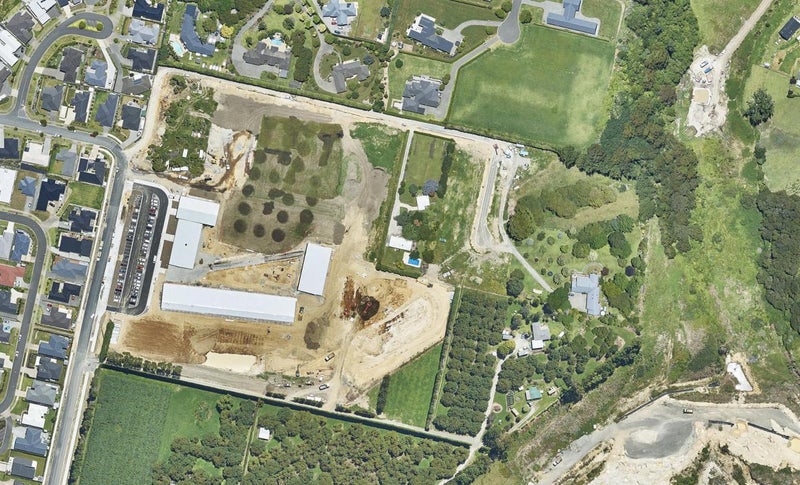 24 Audax Lane, Pyes Pa, Tauranga - Carousel 1