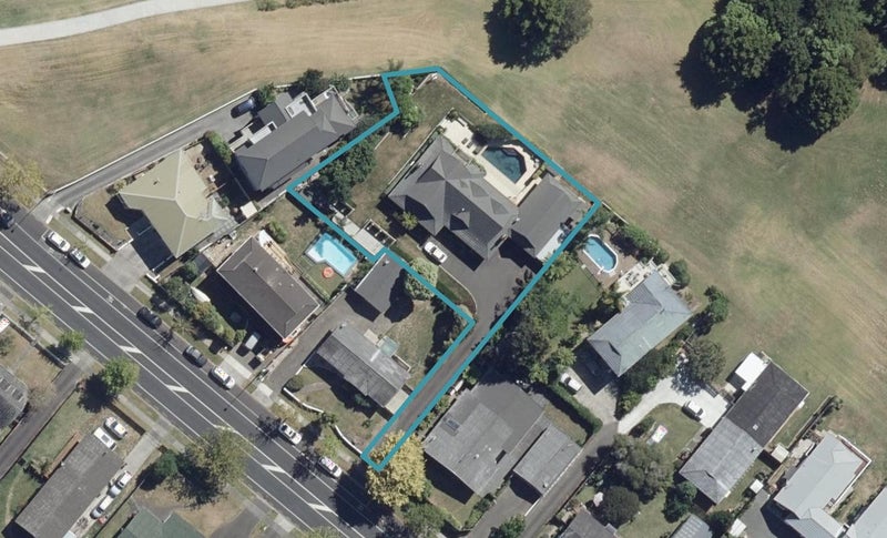 156 Totara Drive, Pukete, Hamilton - Carousel 1