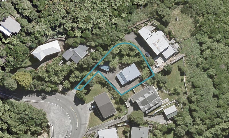 20 Akatea Road, Korokoro, Lower Hutt - Carousel 1