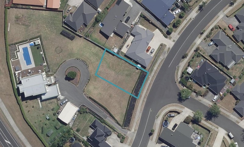 98 Farnborough Drive, Grandview Heights, Hamilton - Carousel 1