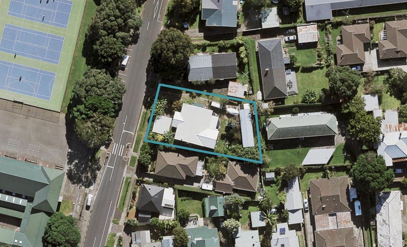 67 Symonds Street, Royal Oak, Auckland - Carousel 1