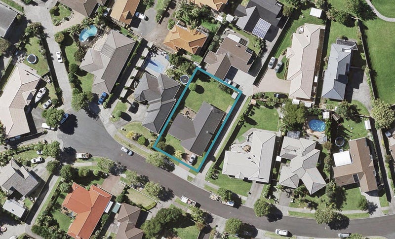 21 Ben Nevis Place, Northpark, Auckland - Carousel 1