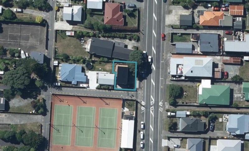 16 Main Road, Titahi Bay, Porirua - Carousel 1