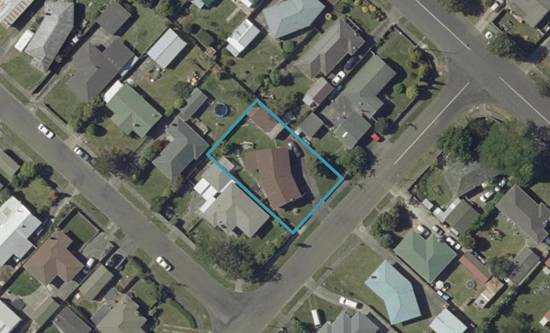 25 Jackson Avenue, Highbury, Palmerston North - Carousel 1