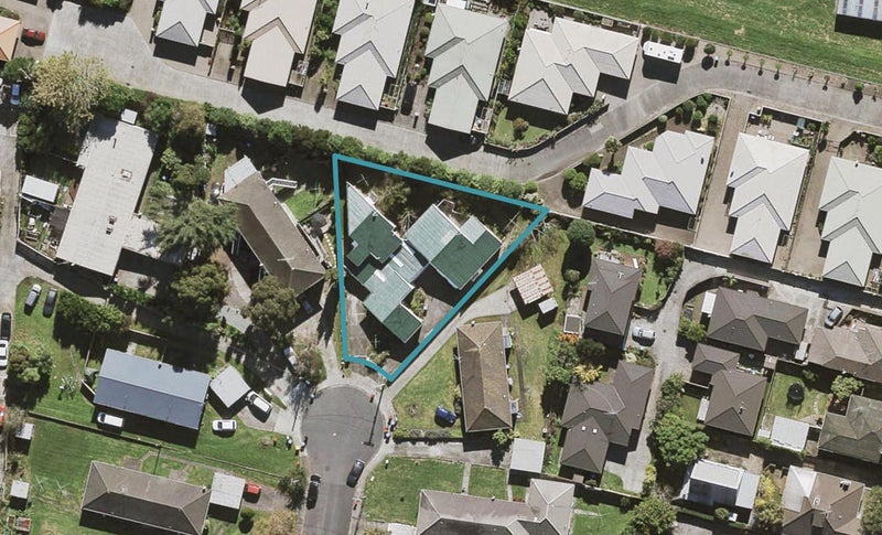 1/9 Korma Road, Royal Oak, Auckland - Carousel 1