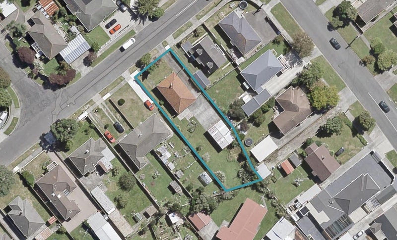 39 Godley Street, Waiwhetu, Lower Hutt - Carousel 1