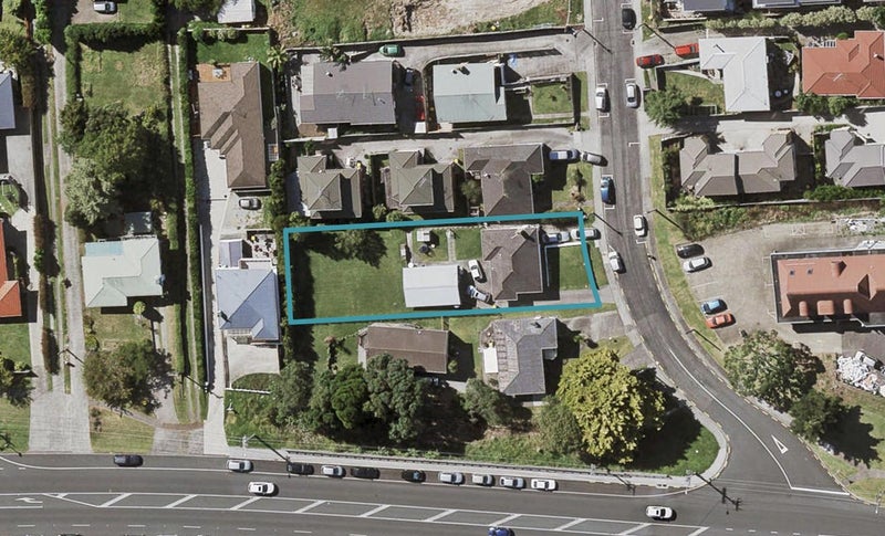 4 Woodall Place, Totara Vale, Auckland - Carousel 1