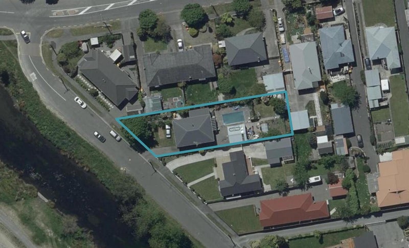 68 Dallington Terrace, Dallington, Christchurch - Carousel 1