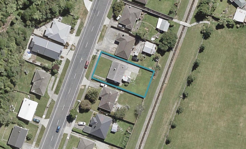 129 George Street, Stokes Valley, Lower Hutt - Carousel 1