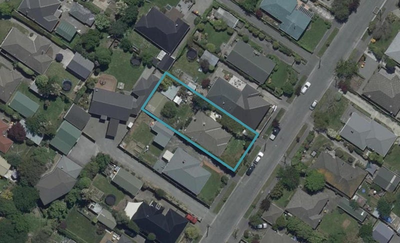 17 Torquay Place, Bryndwr, Christchurch - Carousel 1