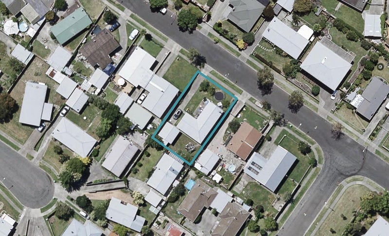 11 Lerwick Street, Tamatea, Napier - Carousel 1
