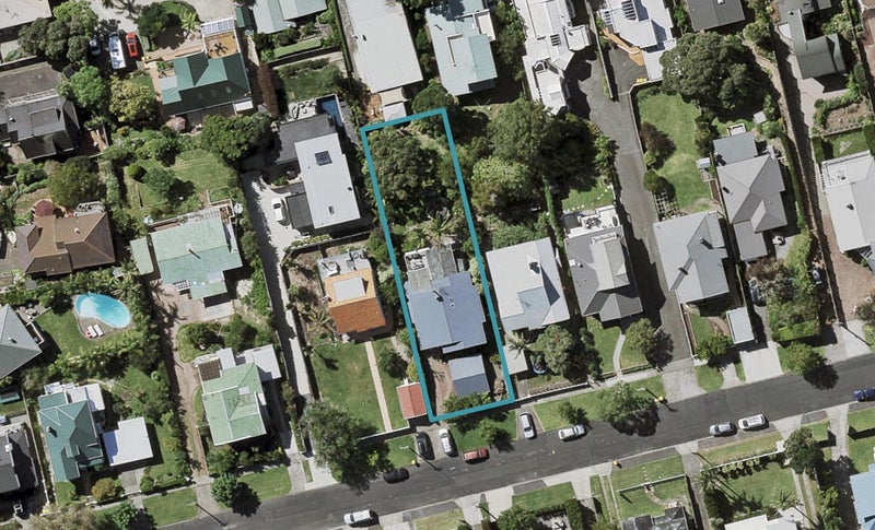 29 Beresford Street, Bayswater, Auckland - Carousel 1