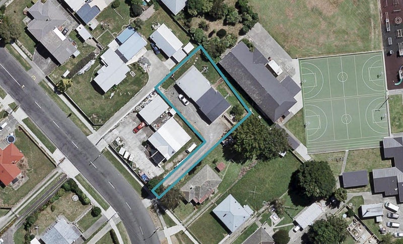 2/42A Geddis Avenue, Maraenui, Napier - Carousel 1