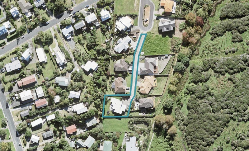 32 Kotanui Avenue, Army Bay, Whangaparaoa - Carousel 1
