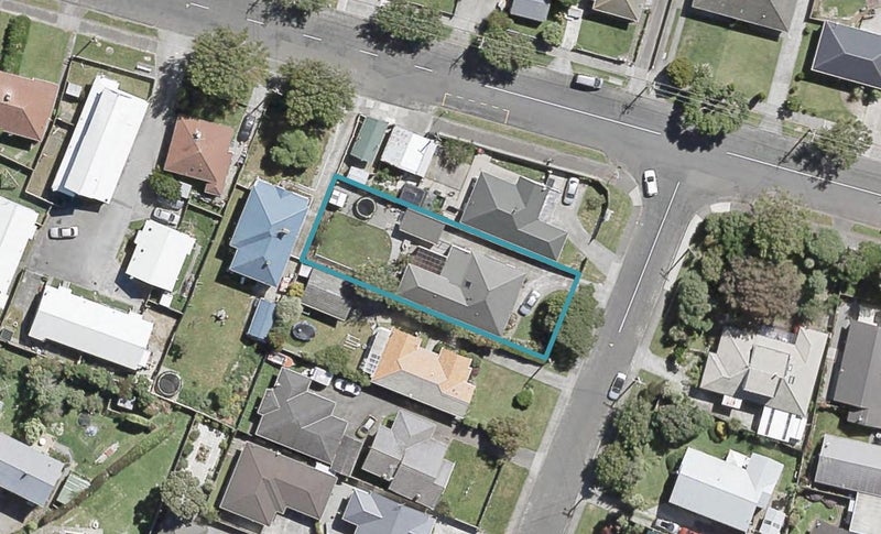 4 Waitui Crescent, Waiwhetu, Lower Hutt - Carousel 1