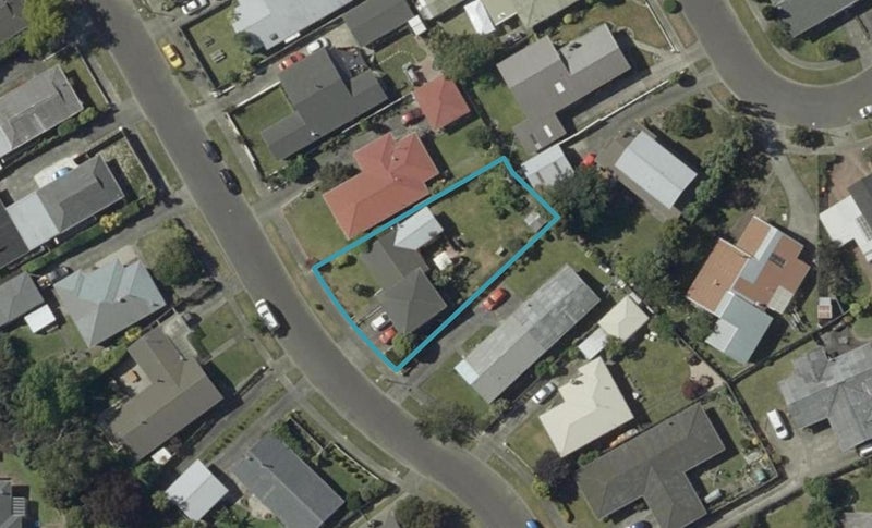 11 Frimley Street, Awapuni, Palmerston North - Carousel 1