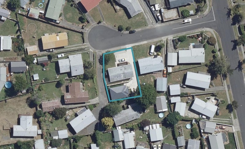 5 Marion Place, Deanwell, Hamilton - Carousel 1