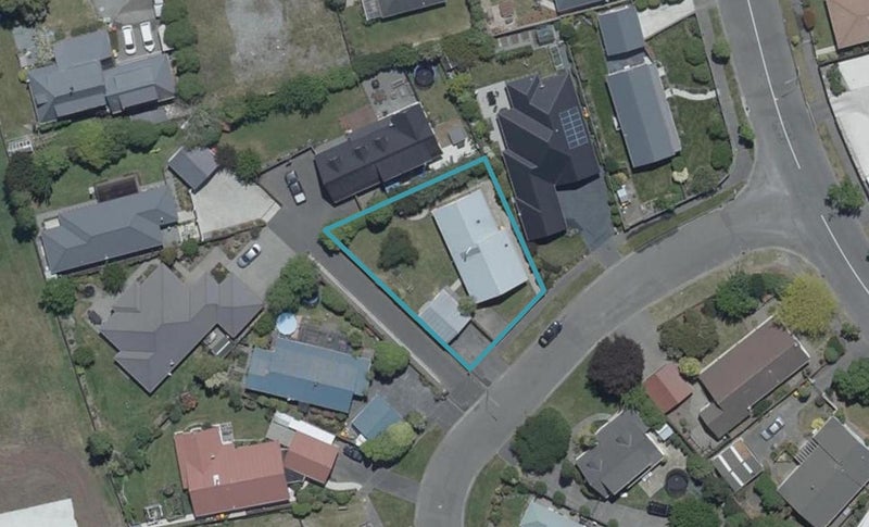 6 Farnley Place, Parklands, Christchurch - Carousel 1