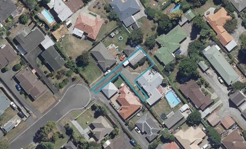 1A Bolmuir Road, Forest Lake, Hamilton - Carousel 1