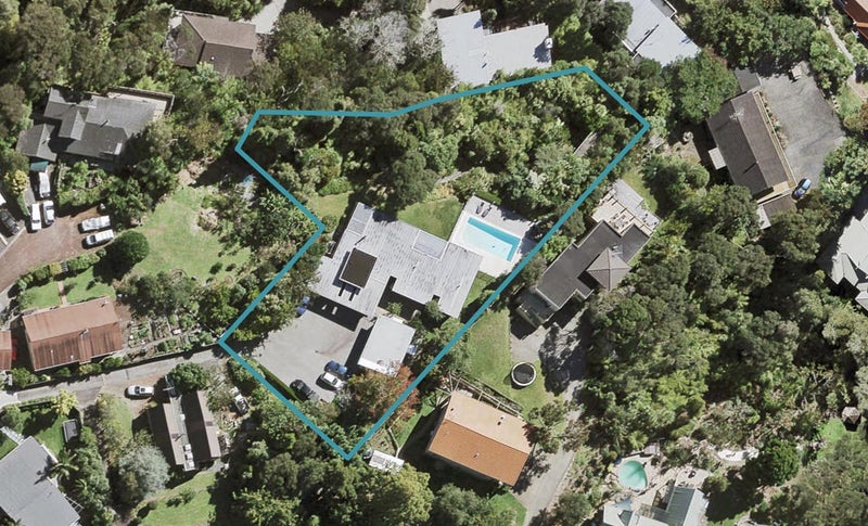 234A Old Titirangi Road, Titirangi, Auckland - Carousel 1