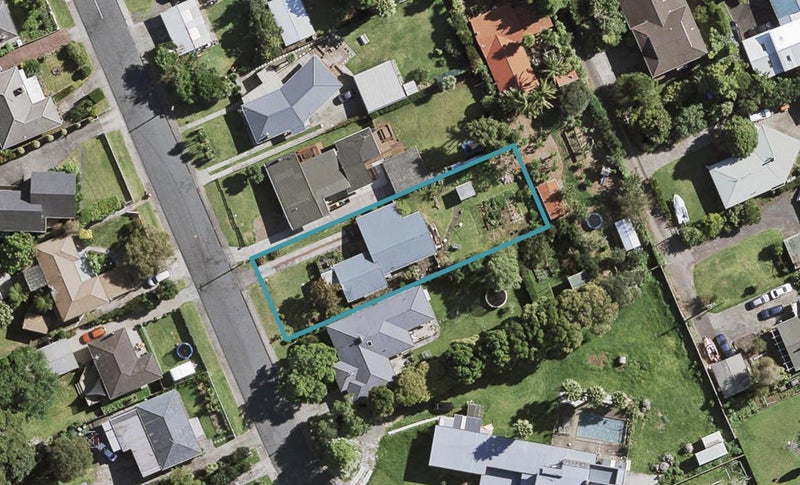 6 Hillcrest Grove, Hillpark, Auckland - Carousel 1