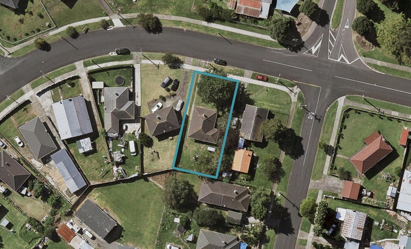89 Gilbert Road, Otara, Auckland - Carousel 1
