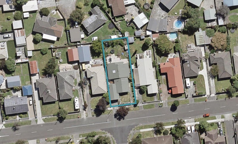 69 McParland Street, Elderslea, Upper Hutt - Carousel 1
