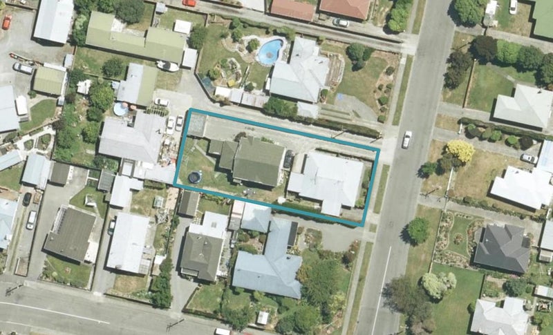 2/14 Gascoigne Street, Riversdale, Blenheim - Carousel 1