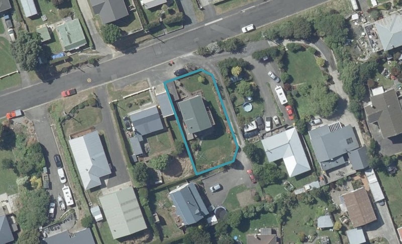 27B Binnie Street, Abbotsford, Dunedin - Carousel 1