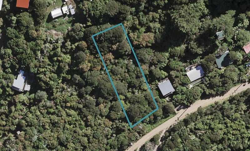 55 Makora Avenue, Oneroa, Waiheke Island - Carousel 1