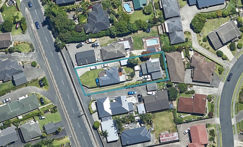 13A Bellevue Road, Brookfield, Tauranga - Carousel 1