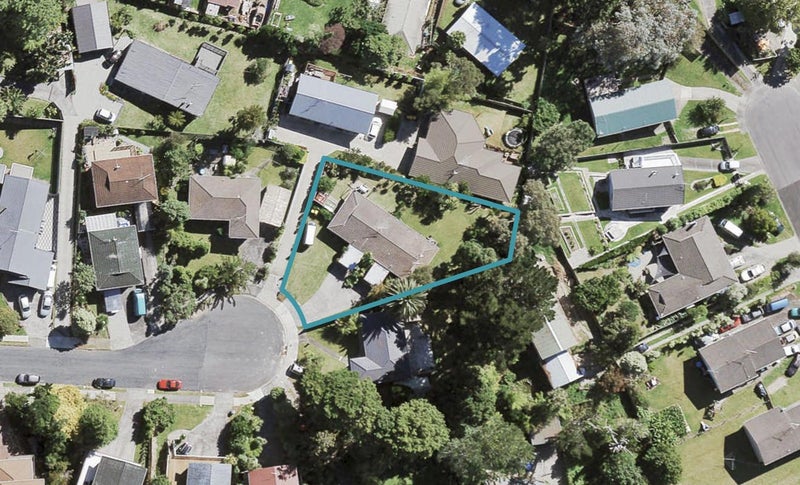 2/22 Puketitiro Street, Glen Eden, Auckland - Carousel 1