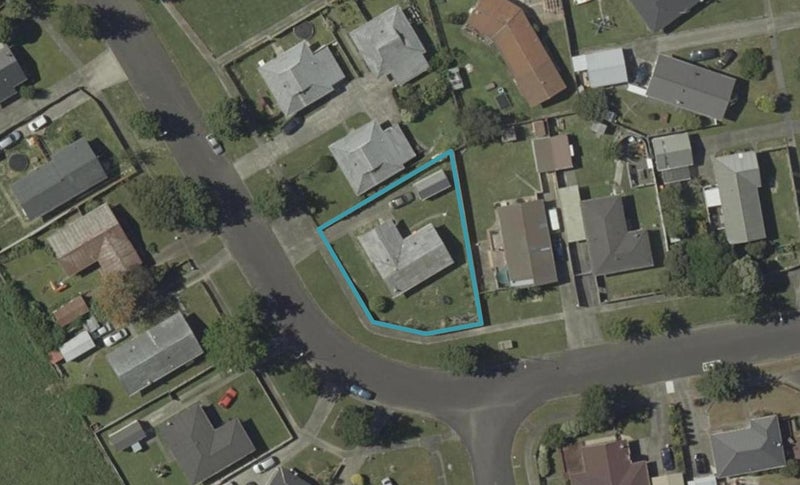 37 Cascade Crescent, Westbrook, Palmerston North - Carousel 1