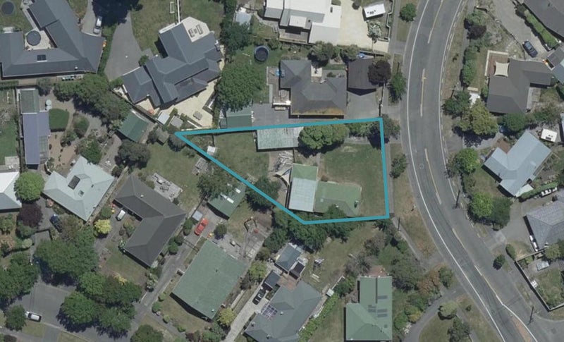 31 Waitikiri Drive, Parklands, Christchurch - Carousel 1